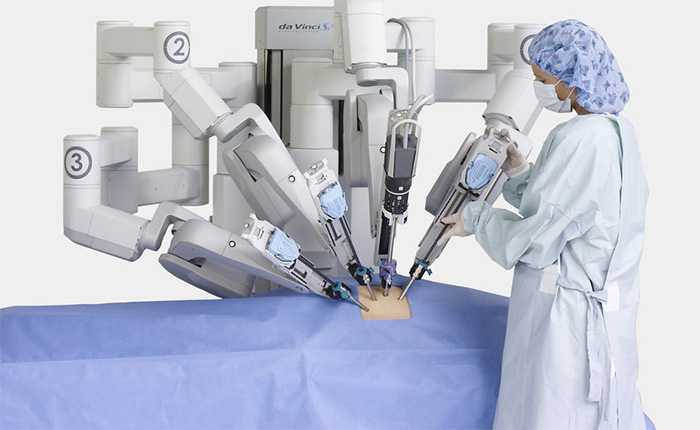 Neurochirurgia Primo Intervento Con Il Robot Udifarm